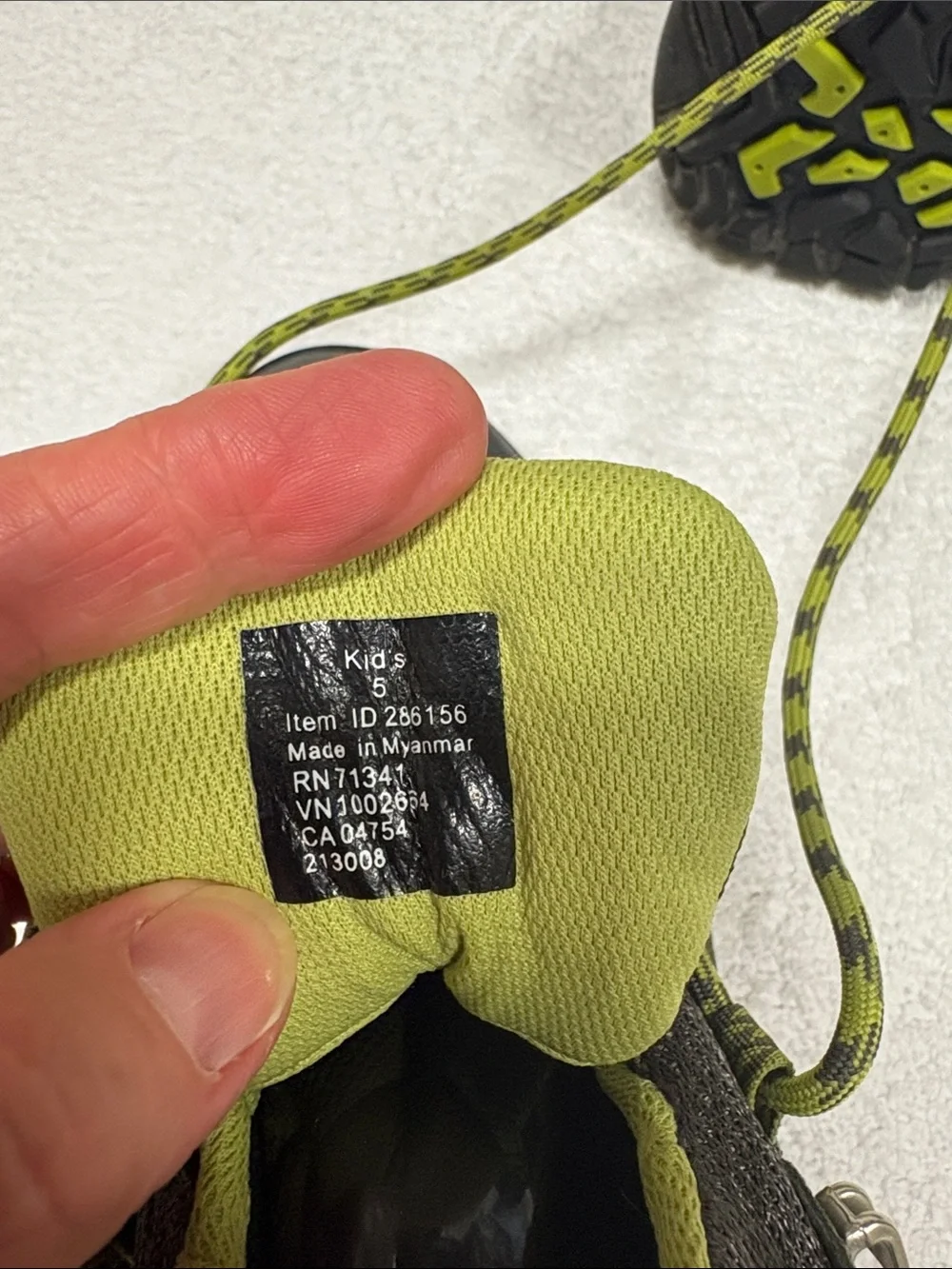 L.L. Bean Kids Gray Yellow waterproof Hiking Boots model 286156 size 5